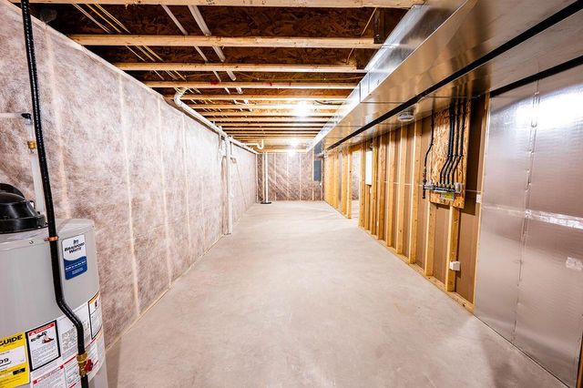 1957 Golden Gate WAY, Holmen, WI 54636