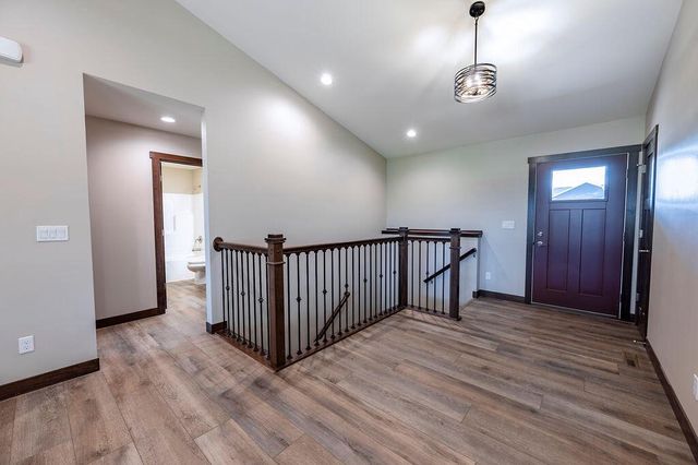 1957 Golden Gate WAY, Holmen, WI 54636