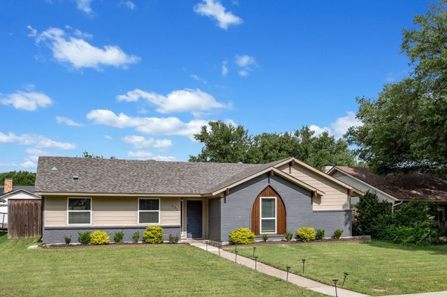 656 Red River Drive, Lewisville, TX 75077