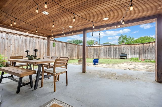 656 Red River Drive, Lewisville, TX 75077