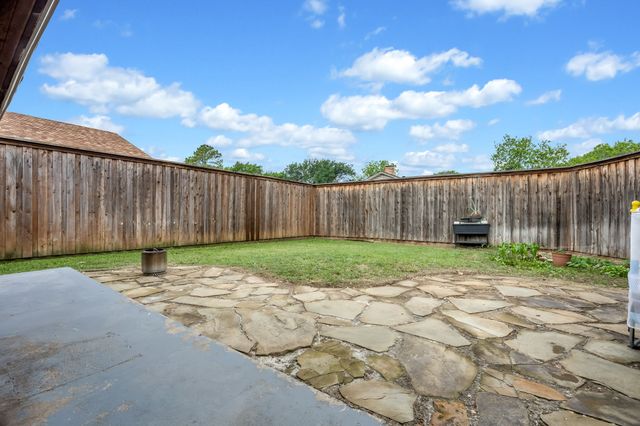 656 Red River Drive, Lewisville, TX 75077