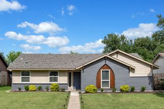 656 Red River Drive, Lewisville, TX 75077