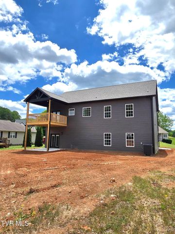 117 Clearwater Drive, Unicoi, TN 37692