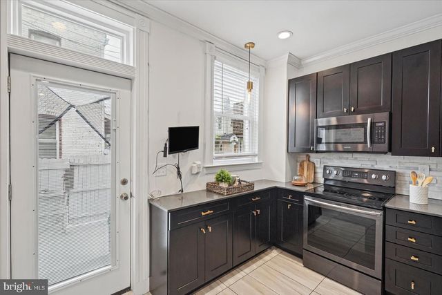 2926 E BALTIMORE ST, Baltimore, MD 21224