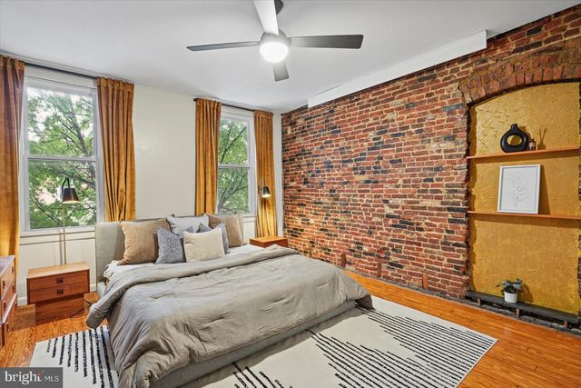 2926 E BALTIMORE ST, Baltimore, MD 21224