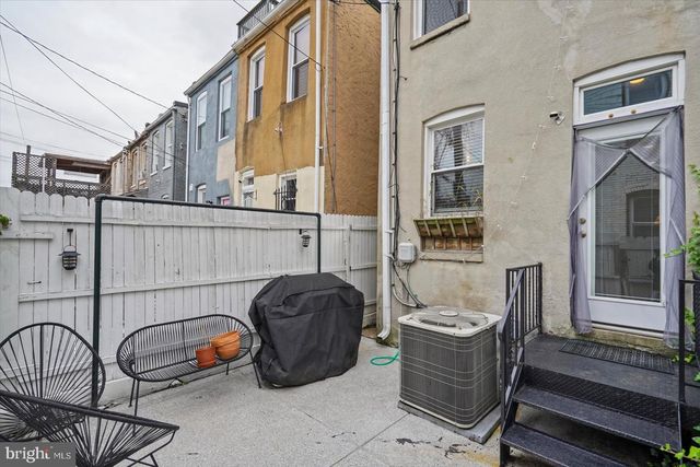2926 E BALTIMORE ST, Baltimore, MD 21224