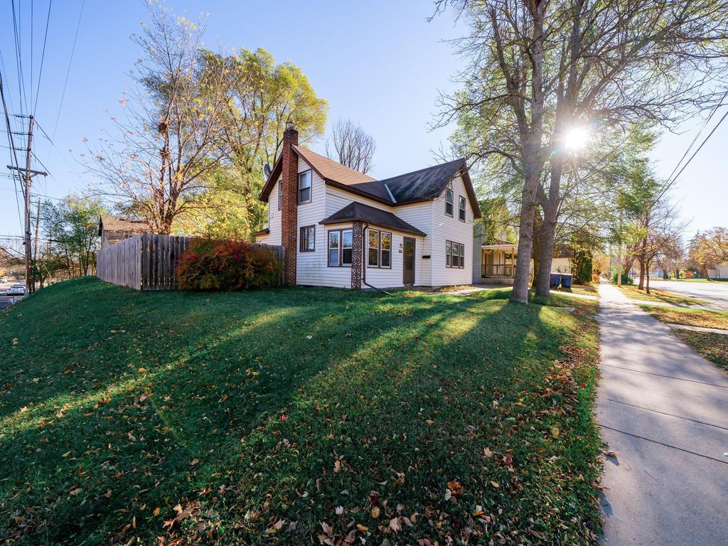 426 8th Avenue N, Saint Cloud, MN 56303