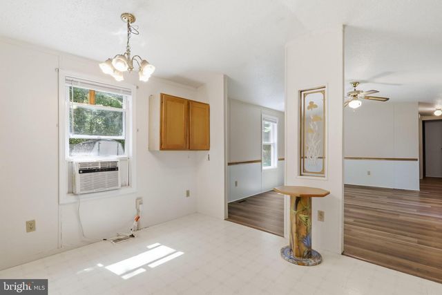 5604 WHITE CHURCH RD, Shippensburg, PA 17257