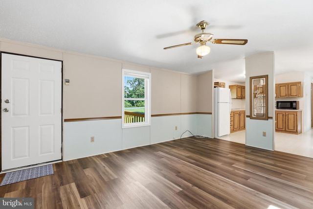 5604 WHITE CHURCH RD, Shippensburg, PA 17257