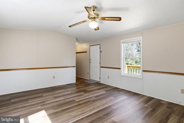 5604 WHITE CHURCH RD, Shippensburg, PA 17257