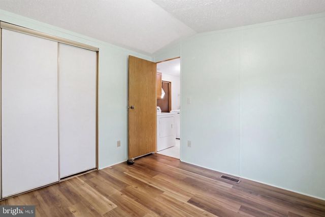 5604 WHITE CHURCH RD, Shippensburg, PA 17257