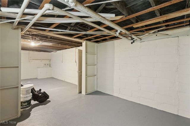 748 Chalker Street, Akron, OH 44310