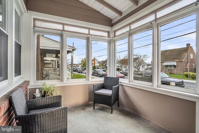 227 LOCUST ST, New Holland, PA 17557