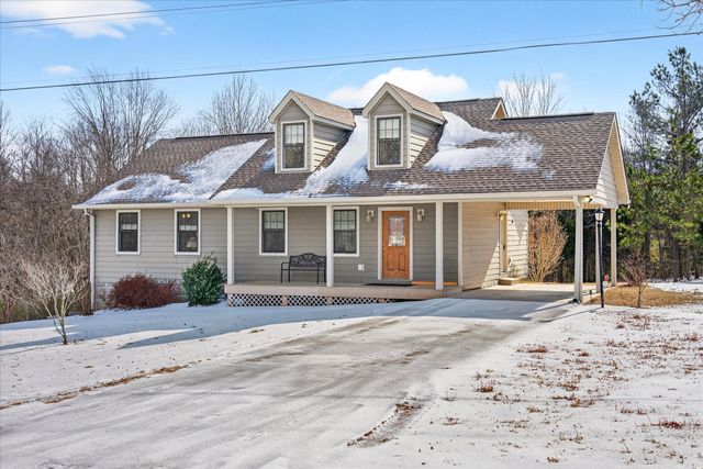 104 Oak Crest Dr, Tennessee Ridge, TN 37178