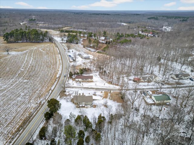 104 Oak Crest Dr, Tennessee Ridge, TN 37178