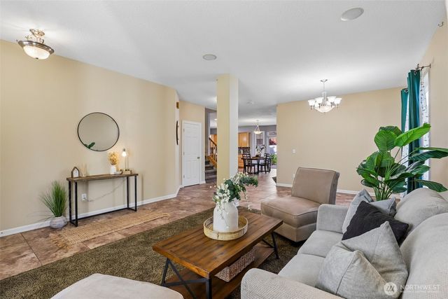 2400 NW 15th Street, Battle Ground, WA 98604