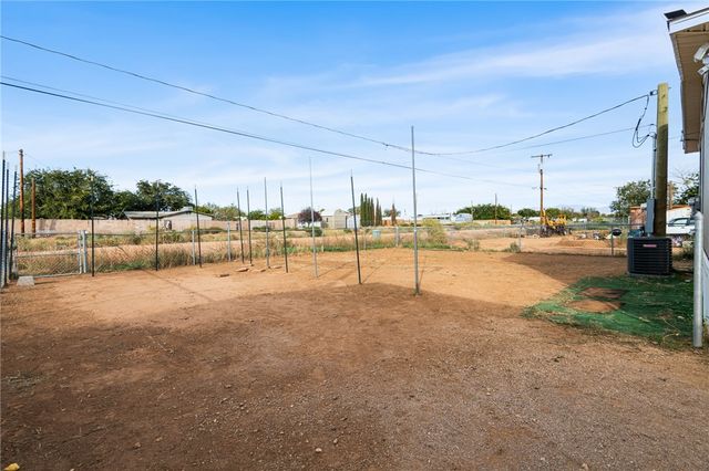 3081 E John L Avenue, Kingman, AZ 86409