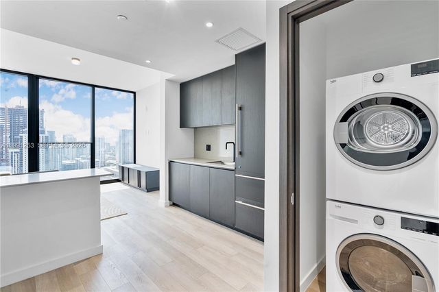 20 NE 11th St 3809, Miami, FL 33132