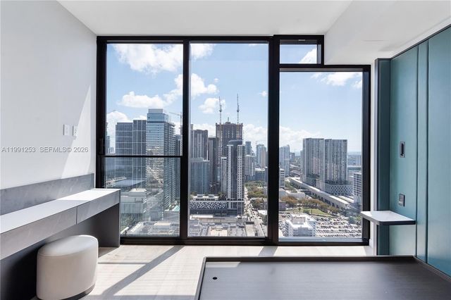 20 NE 11th St 3809, Miami, FL 33132