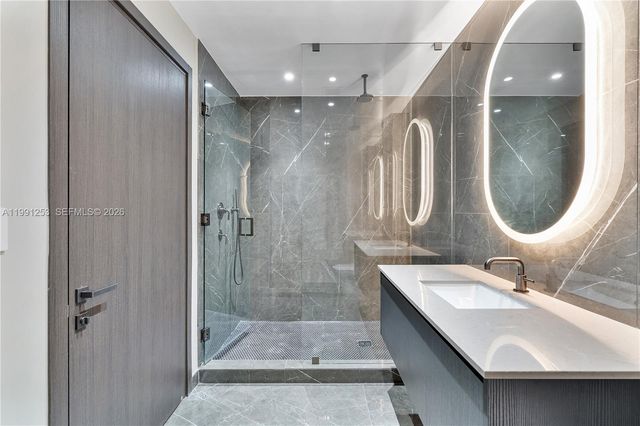 20 NE 11th St 3809, Miami, FL 33132