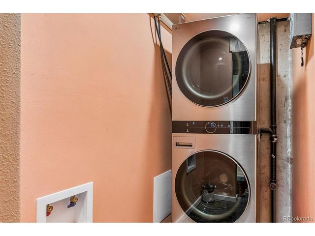 3550 W Mountain Rd, Englewood, CO 80110