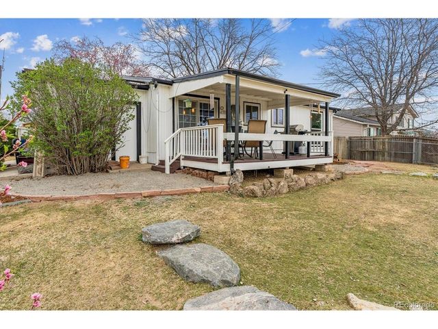 3550 W Mountain Rd, Englewood, CO 80110