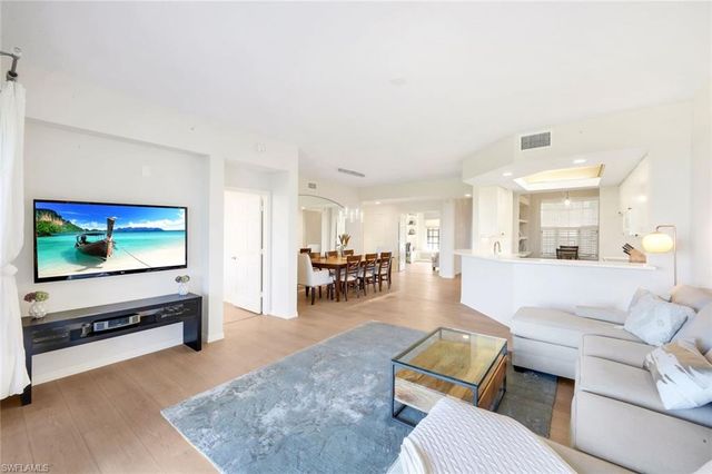 25161 Sandpiper Greens CT 203, Bonita Springs, FL 34134