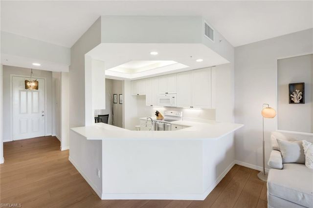 25161 Sandpiper Greens CT 203, Bonita Springs, FL 34134