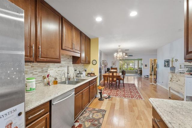 2638 E Gately Dr E 85, West Palm Beach, FL 33415