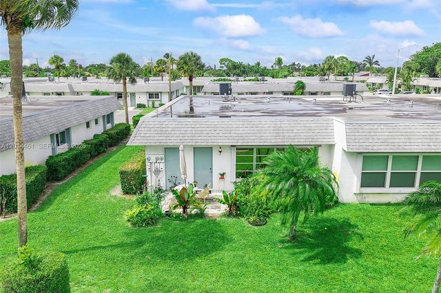 2638 E Gately Dr E 85, West Palm Beach, FL 33415