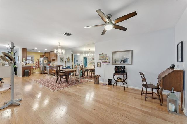 2638 E Gately Dr E 85, West Palm Beach, FL 33415