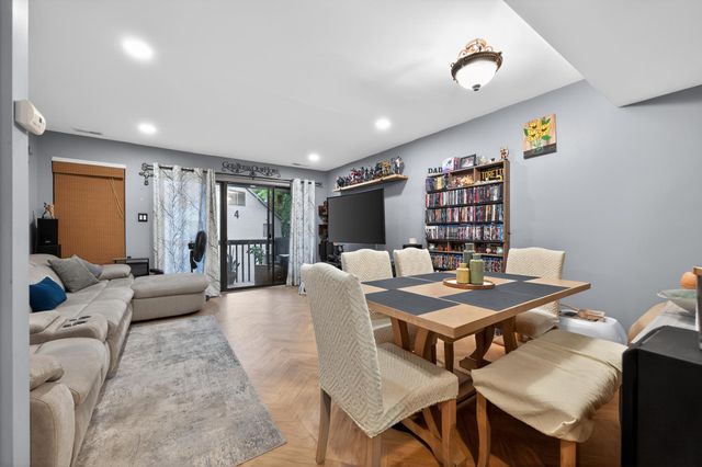 503 BARCLAY WALK, Cherry Hill, NJ 08034