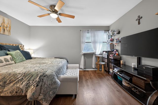503 BARCLAY WALK, Cherry Hill, NJ 08034