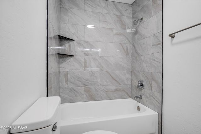 11864 N Copper Butte Drive, Oro Valley, AZ 85737