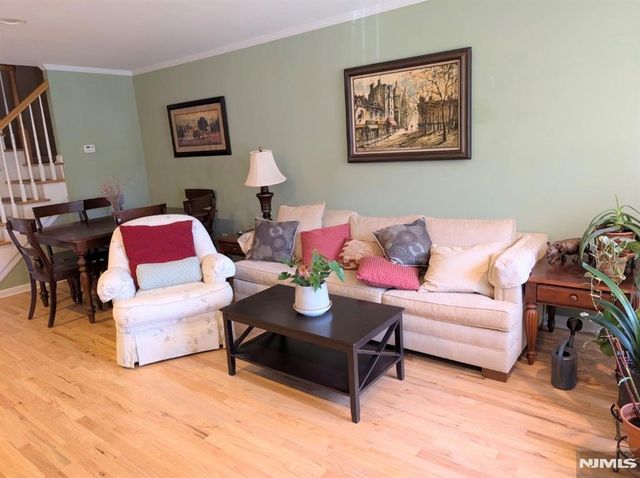 2471 7th Street, Fort Lee, NJ 07024