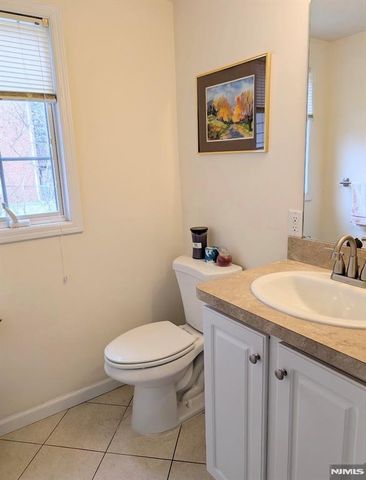 2471 7th Street, Fort Lee, NJ 07024