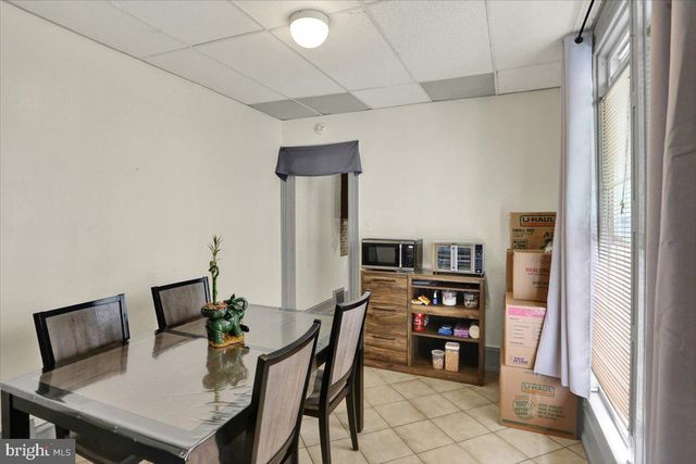 943 N 10TH ST, Reading, PA 19604
