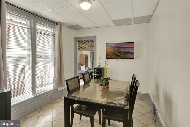 943 N 10TH ST, Reading, PA 19604