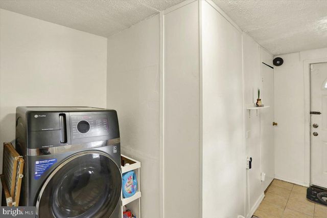 943 N 10TH ST, Reading, PA 19604