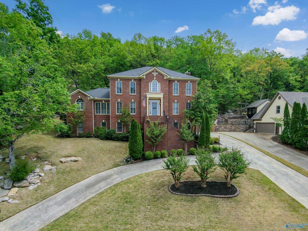 1625 Chandler Road SE, Huntsville, AL 35801