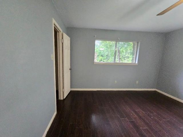 509 Bobcat Lane, Daisetta, TX 77533