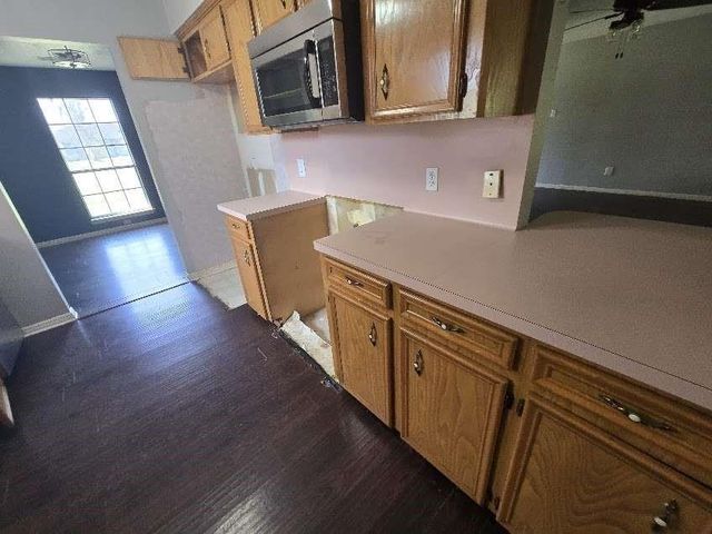 509 Bobcat Lane, Daisetta, TX 77533