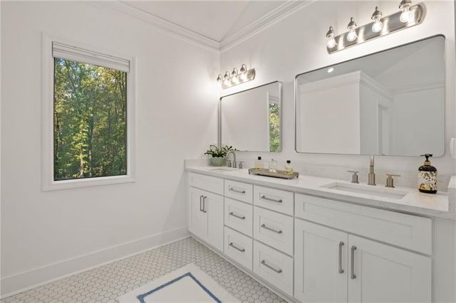 4802 Township Brow, Marietta, GA 30066