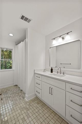 4802 Township Brow, Marietta, GA 30066