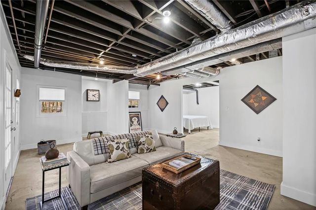 4802 Township Brow, Marietta, GA 30066