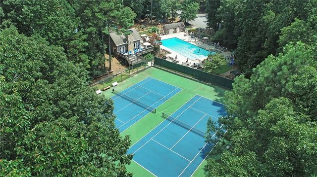 4802 Township Brow, Marietta, GA 30066