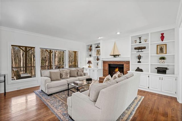 4802 Township Brow, Marietta, GA 30066