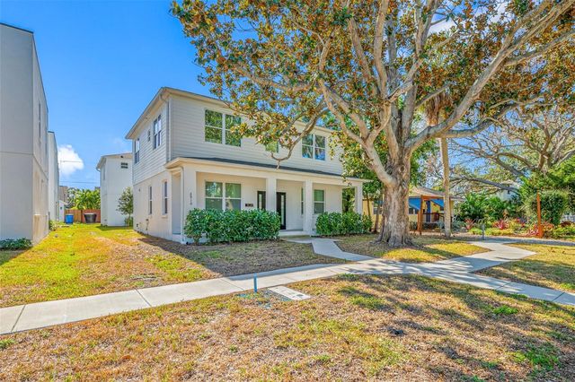 6910 DARTMOUTH AVENUE N, St Petersburg, FL 33710