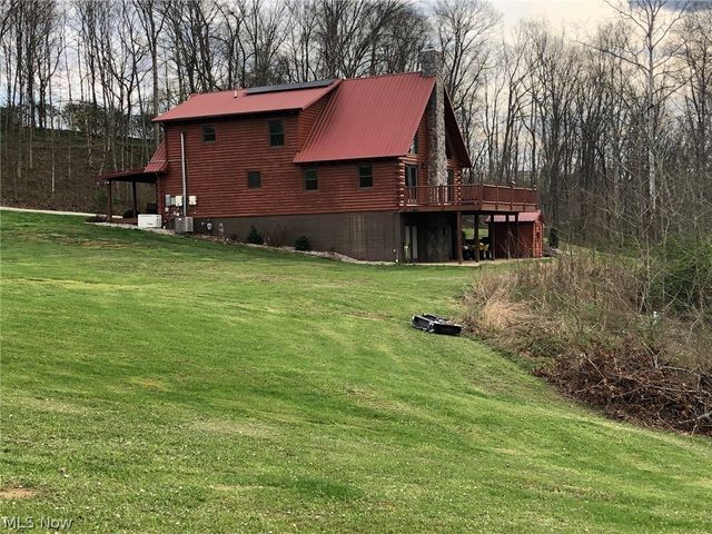 1449 St Rte 124, Coolville, OH 45723