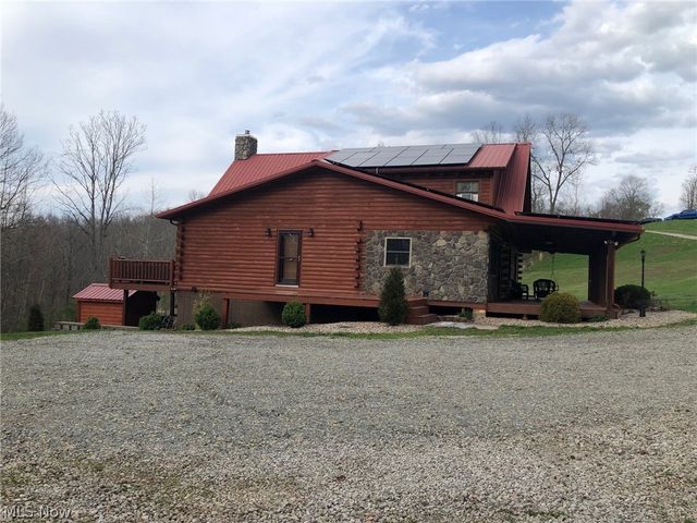 1449 St Rte 124, Coolville, OH 45723